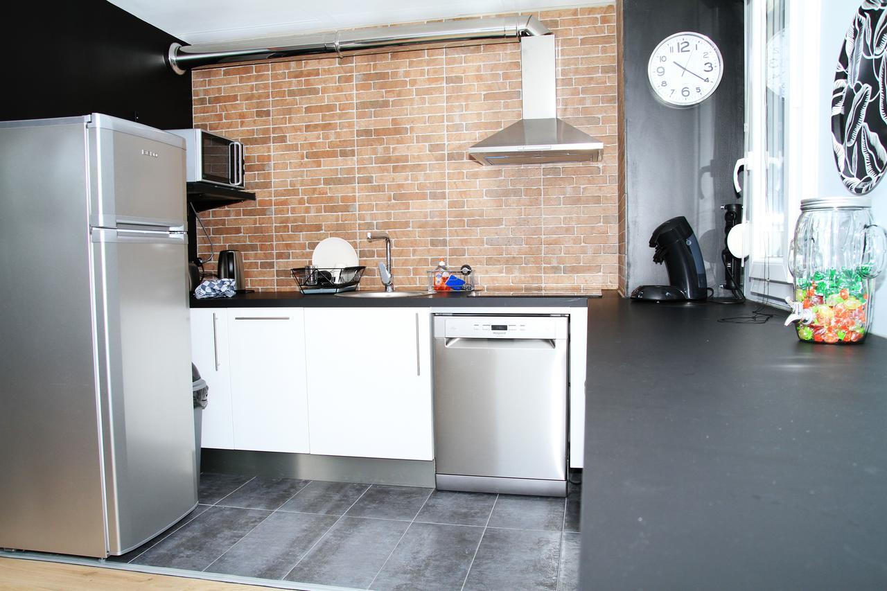 أفينيون High Standing Apart 55M2 - Reserved Parking - 1 Room المظهر الخارجي الصورة